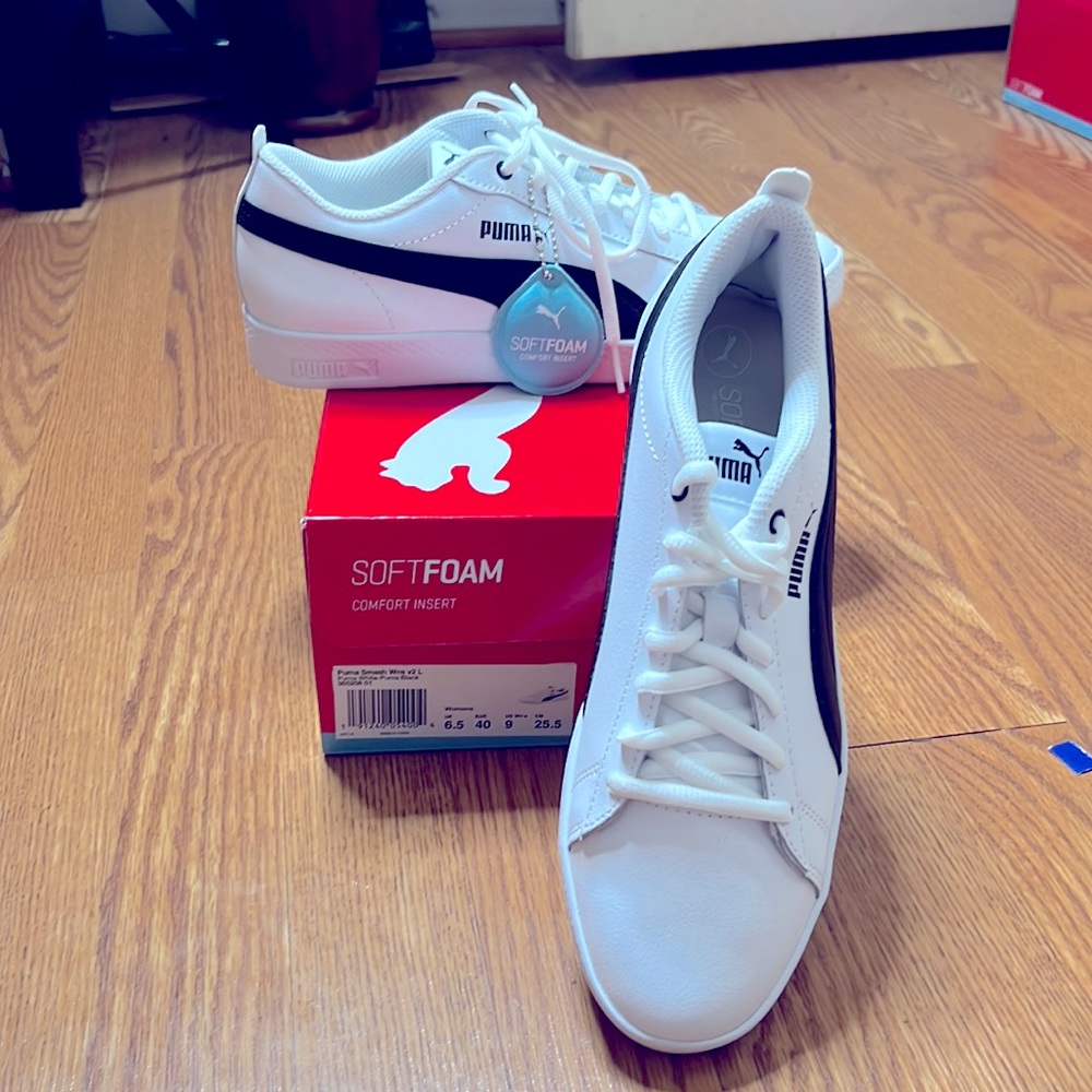 Puma Smash Woman’s White size 9